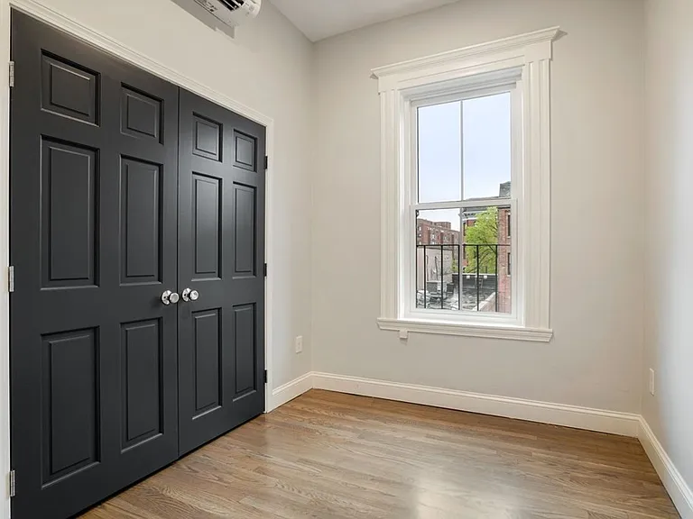 512 Massachusetts Ave #3 — Photo 15
