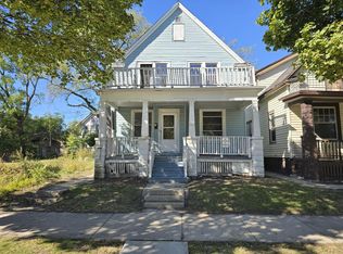 3053 N 10th St, Milwaukee, WI 53206