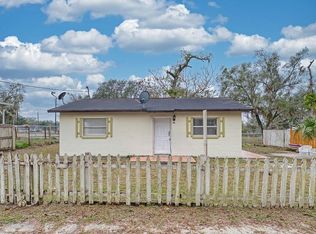 20 Barry Ave, Mascotte, FL 34753
