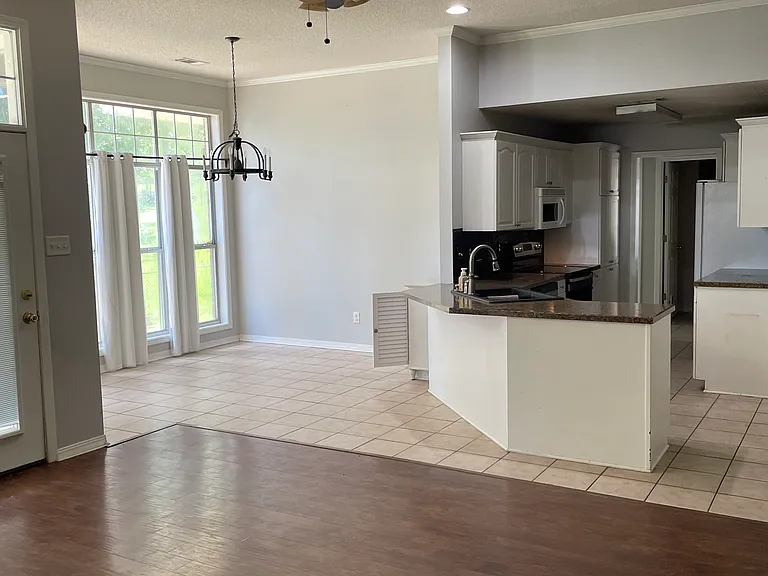 Tamarack Cir — Photo 2