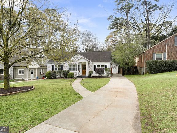 4th image of 234 Garden Ln