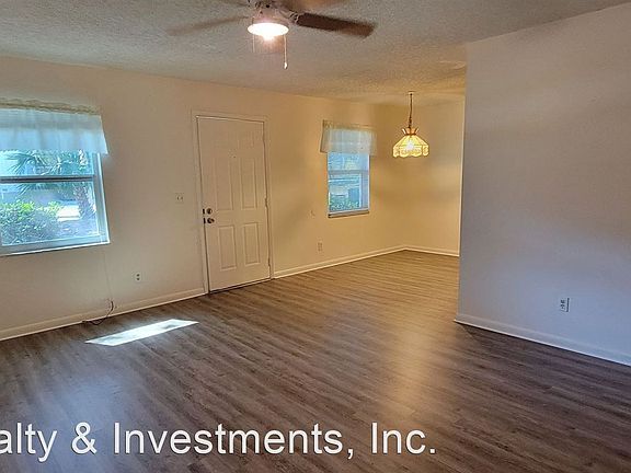 3rd image of 1498 William St #1