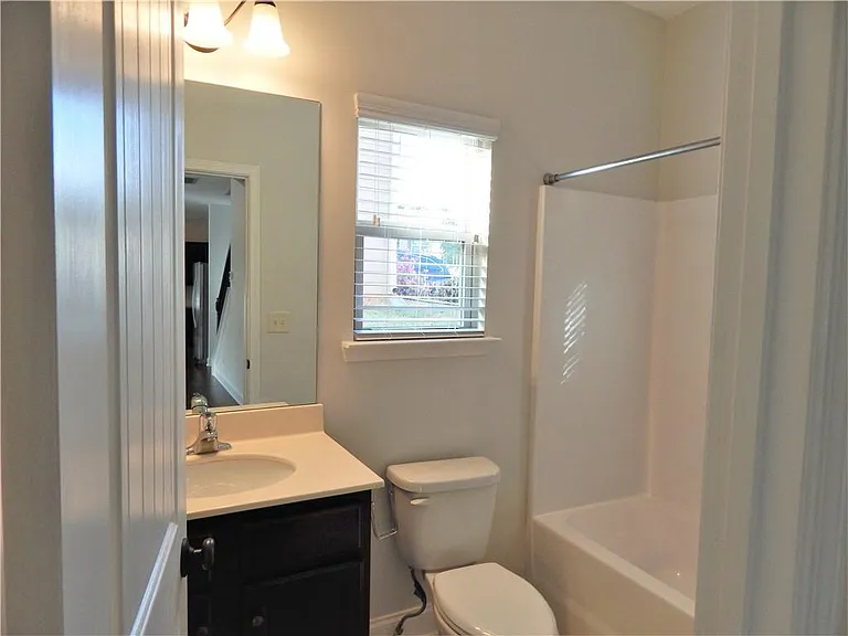 2441 Melton Common Dr — Photo 20