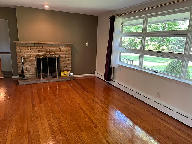 127 Carter Rd — Photo 3