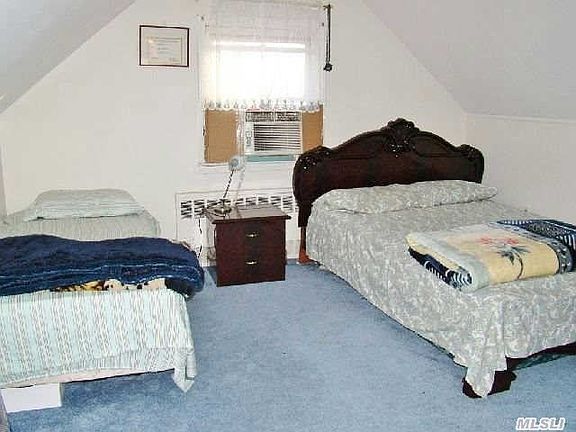 5th image of 310 Ellison Ave