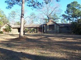 288 Buccaneer Dr, Hattiesburg, MS 39402