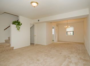 810 Wilson Point Rd APT B, Middle River, MD 21220