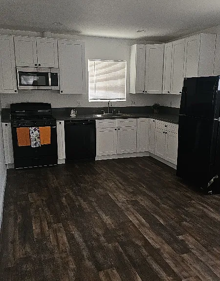 2640 Roseview Ave #2 — Photo 1