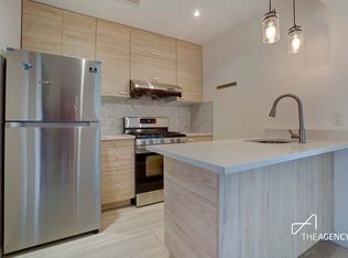 4333 42nd St APT 4B, Sunnyside, NY 11104
