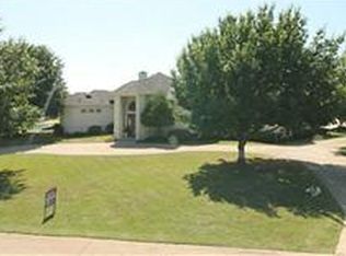 422 Winding Trl, Seagoville, TX 75159