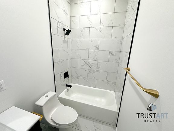 5th image of 1316 N 54th St Floor 1