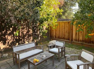 231 Easy St APT 4, Mountain View, CA 94043