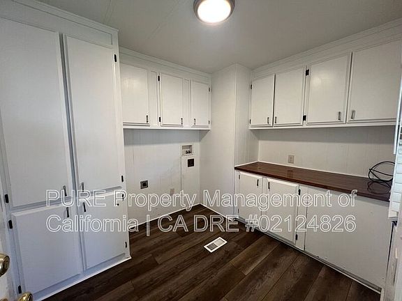5th image of 1051 E Gobbi St