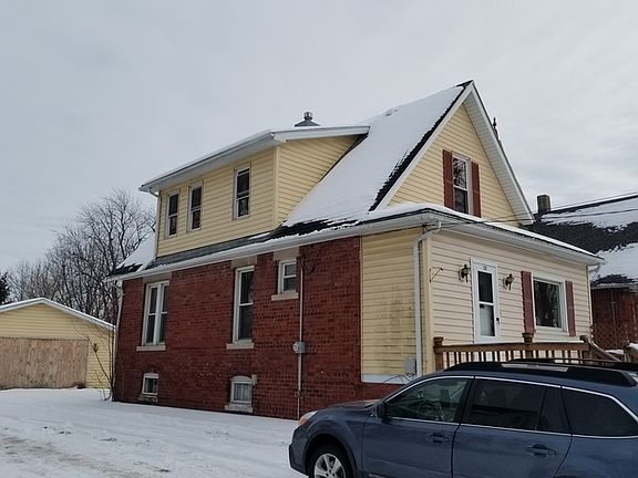 3rd image of 239 Arnold St