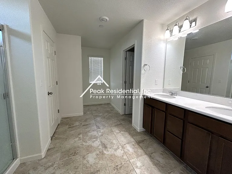 3406 Auburn Leaf Loop — Photo 24