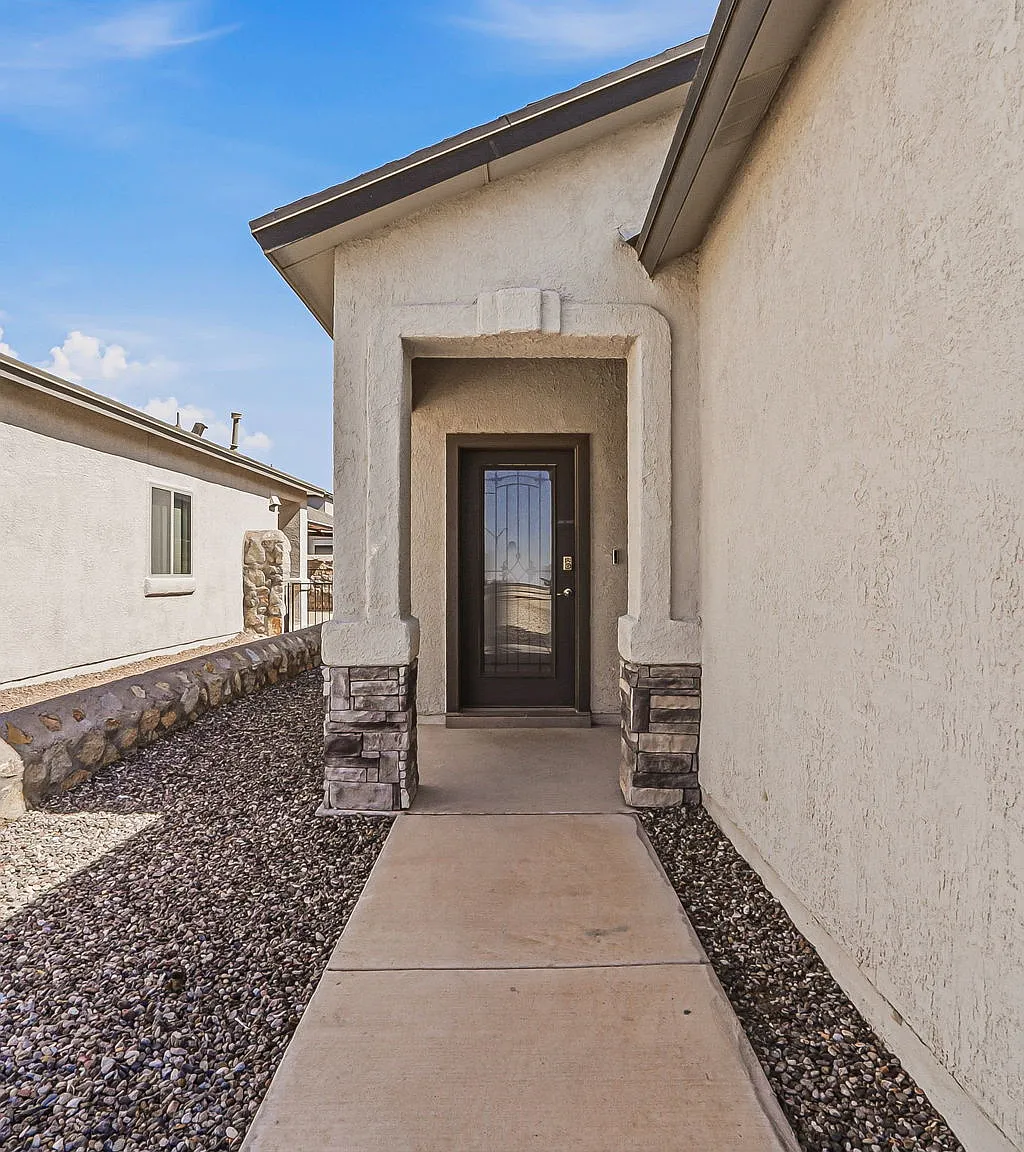 14817 Tierra Isaiah Avenue - 1 — Photo 3