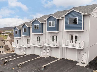 106 Chestnut Grv, Morgantown, WV, 26505