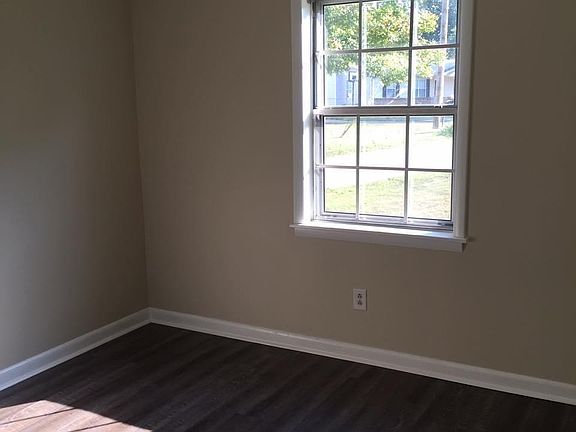 4th image of 2507 Hermosa Cir SW