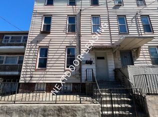 76 Neptune Ave #3M, Jersey City, NJ 07305