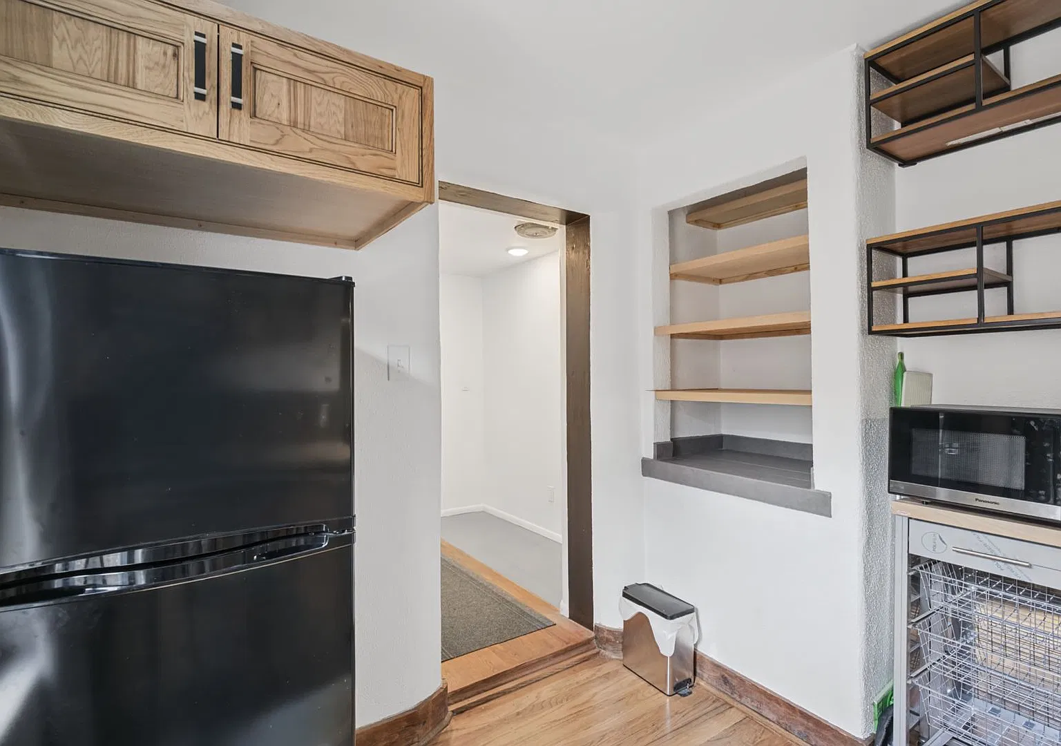 626 B Gomez — Photo 4