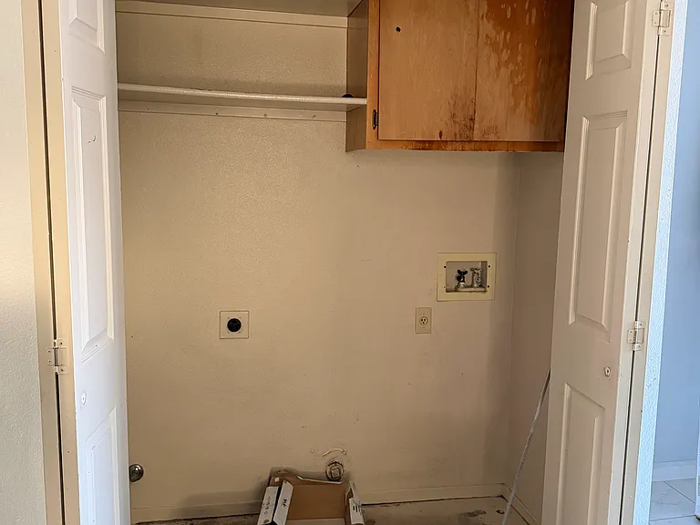1760 Merced Ave — Photo 8