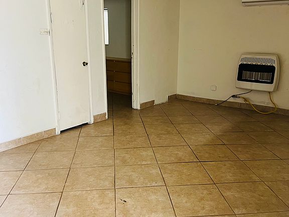 2nd image of 2477 N Alvernon Way #2477