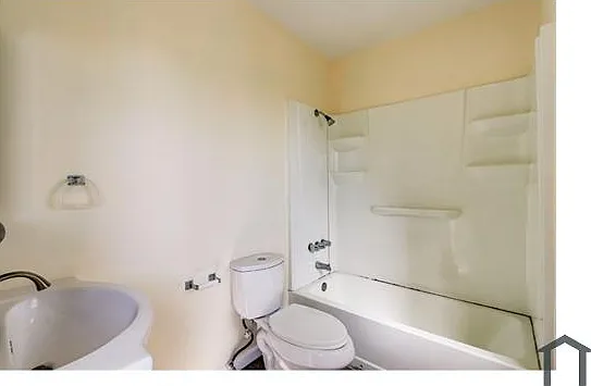 433 W 126th St #3/4 — Photo 21