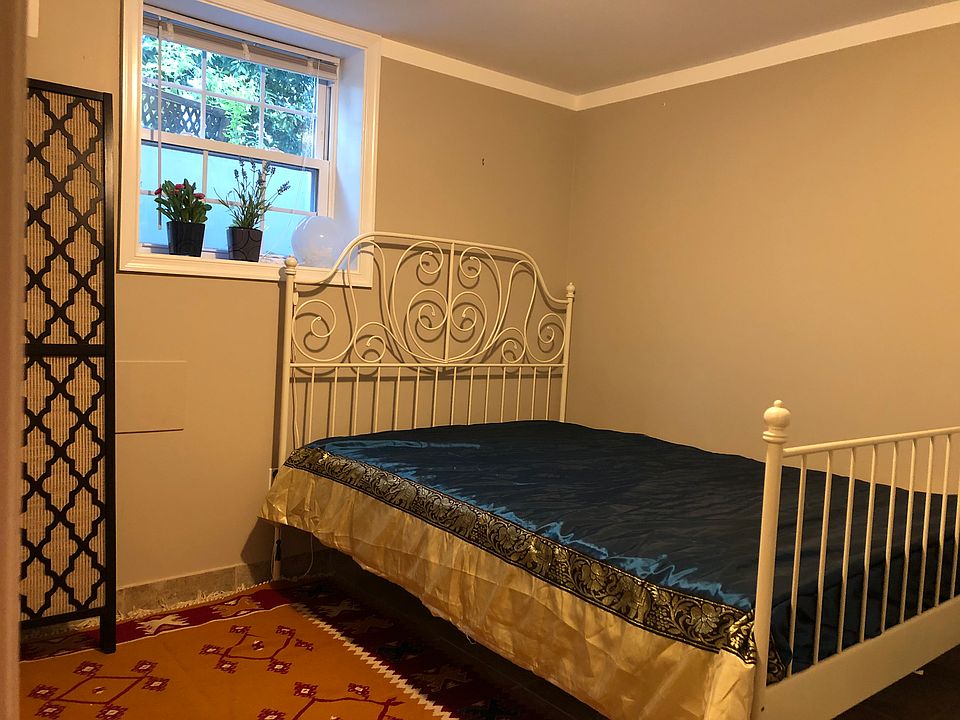 1st image of 4608 Cooper Ln #4608