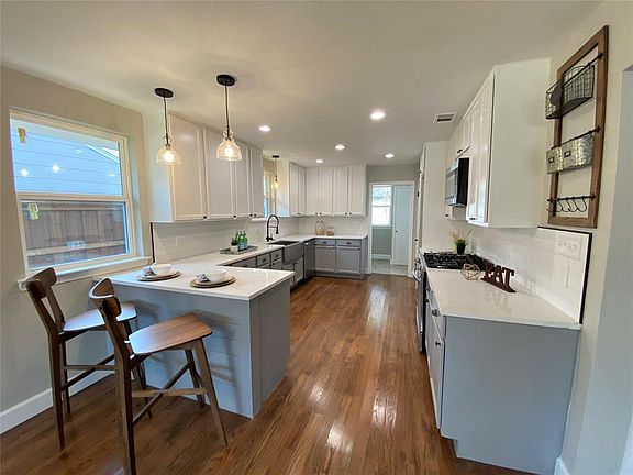 4th image of 702 Winchester Dr