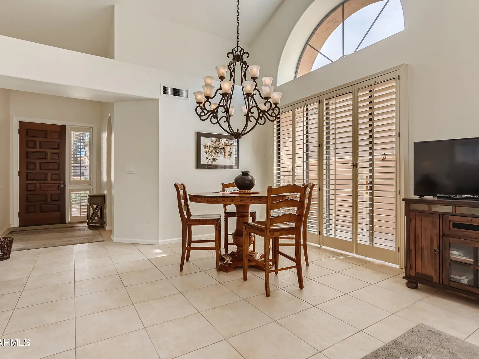 2 bed, 2.0 bath, 1612 sqft, $3,500 — Photo 3