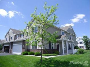 9775 Vagabond Ln N, Osseo, MN 55311