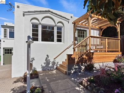 4515 Edgewood Ave, Oakland, CA, 94602