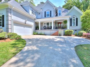 16519 Riverpointe Dr, Charlotte, NC 28278