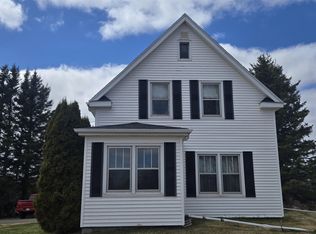 65 Robbins Rd, Saint John'S Parish, PE C0A2E0