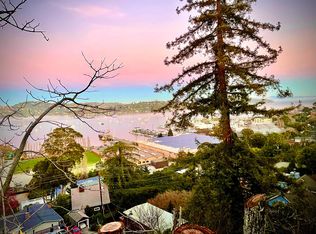 84 Rodeo Ave, Sausalito, CA 94965