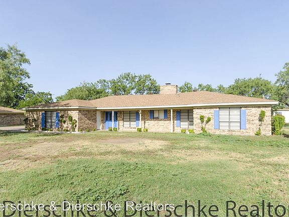 2nd image of 121 Laura Dr