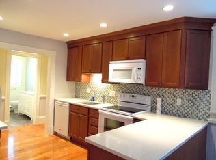 34 Harbor St, Danvers, MA 01923