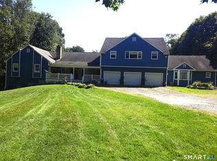 121 Picketts Ridge Rd, Redding, CT 06896