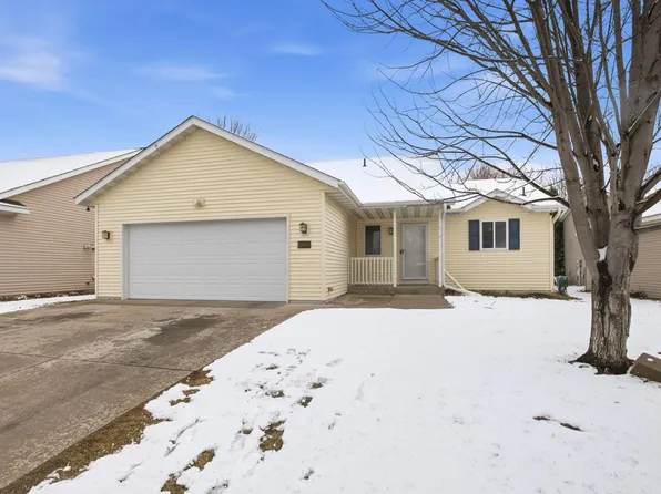 6429 Savanna Ct, Saint Cloud, MN 56303