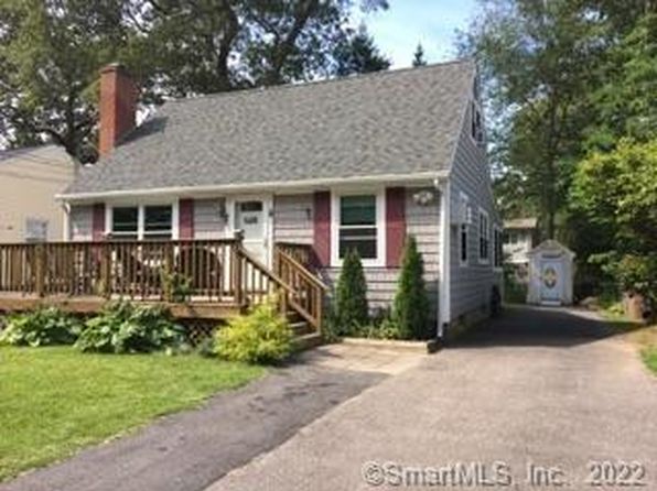 72 Hillcrest Rd