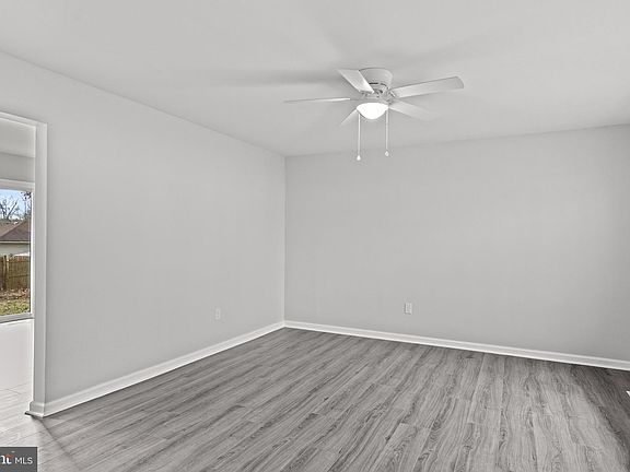 2nd image of 211 Hargrove Ave