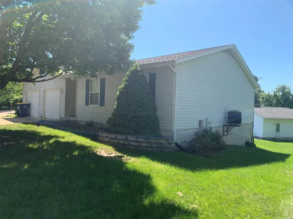 1019 Missouri Ave, Saint Clair, MO 63077