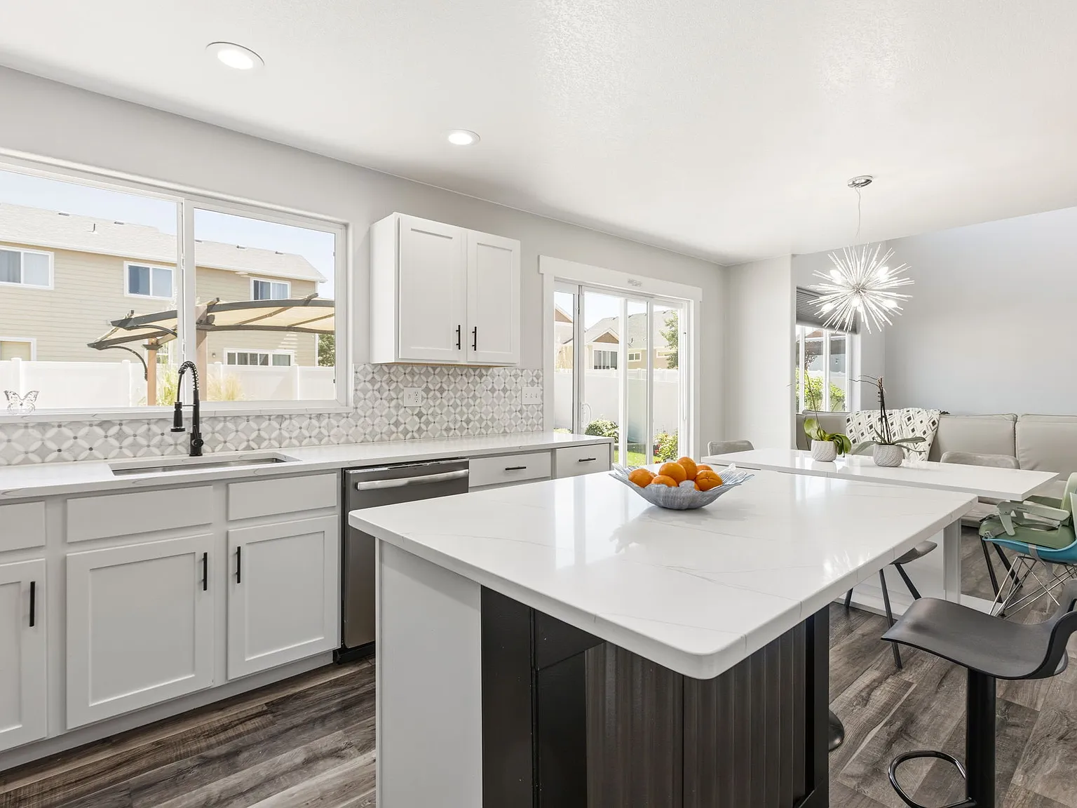 4 bed, 3.5 bath, 2507 sqft, $3,100 — Photo 3