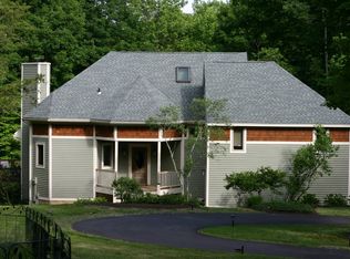 124 Westledge Rd, West Simsbury, CT 06092