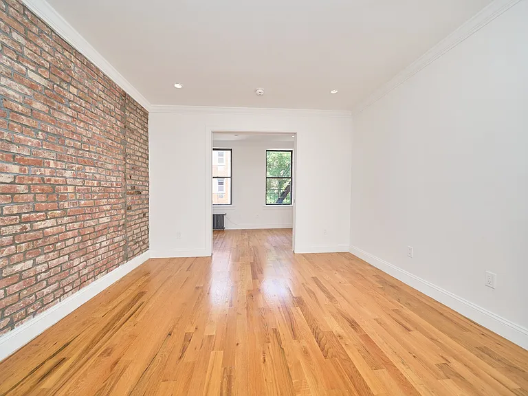 310 E 83rd St #4A — Photo 5