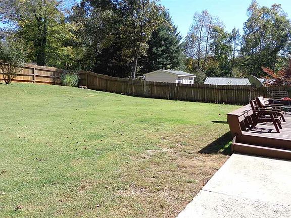 4th image of 6 Fox Creek Cir