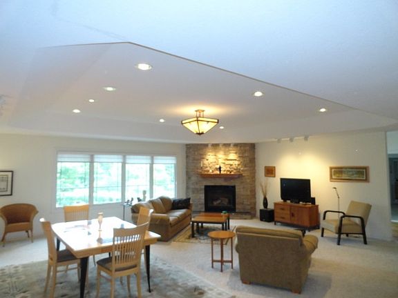 4th image of 80 Pebble Creek Dr