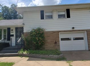 2608 24th St, Rock Island, IL 61201