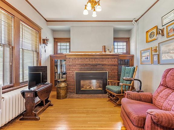 5th image of 501 E Lyon St