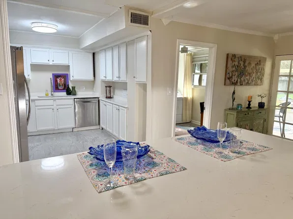 313 Gardner Dr NE, Fort Walton Beach, FL 32548